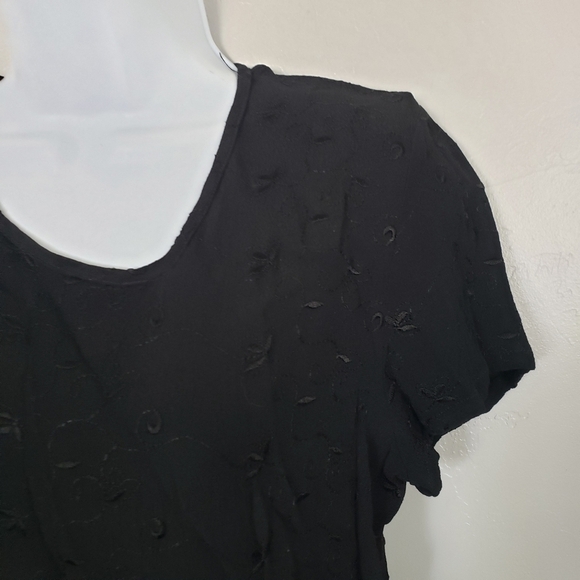 Jila Vintage Women's Small Black Short Sleeve Blouse Asymmetrical Hem Embroidery - Picture 7 of 7